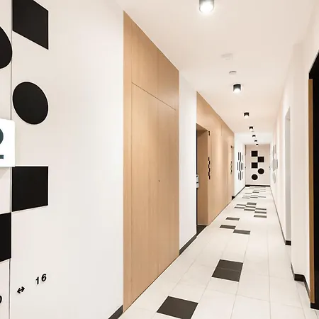 Okecie Modern Βαρσοβία